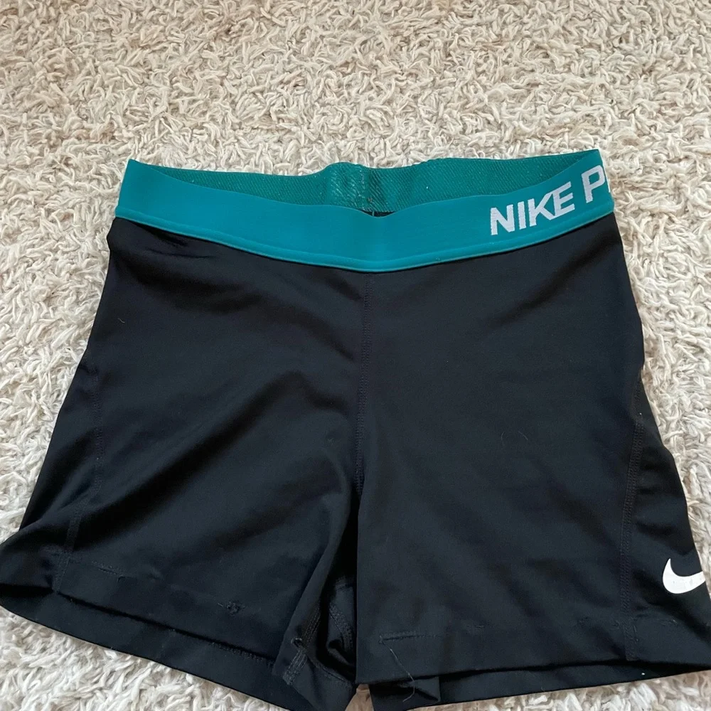 Nike Pro Compression Shorts - Picture 3 of 4